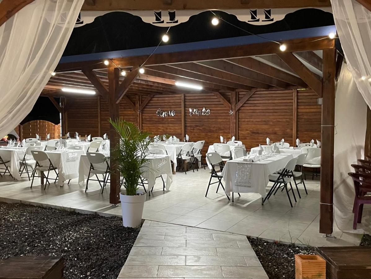 Aparthotel Les Creolines Sainte-Luce Exteriér fotografie