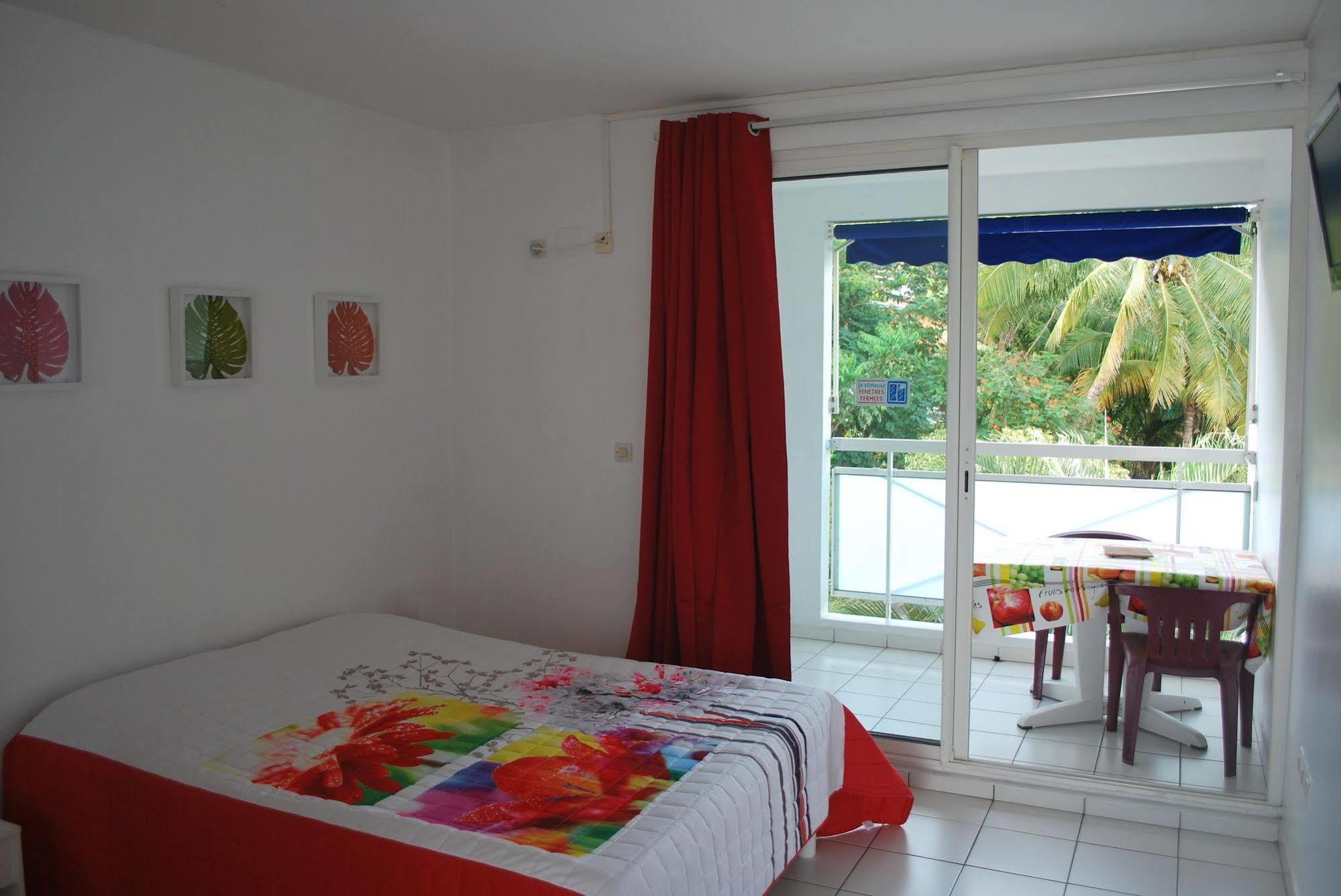 Aparthotel Les Creolines Sainte-Luce Exteriér fotografie